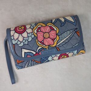 Vera Bradley Wristlet Wallet Tropical Evening Quilted Floral 8x5” Leather Trim